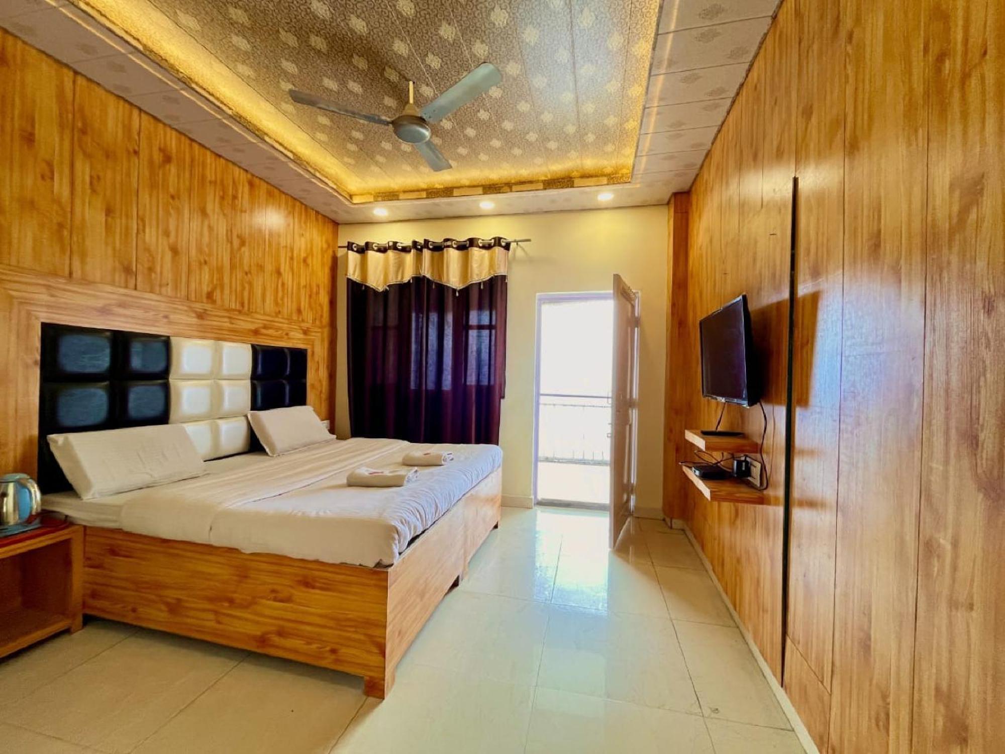 Sparkle Star Resort Khajjiar 외부 사진